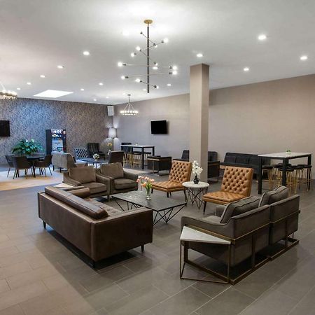 Microtel Inn By Wyndham Long Island City New York Exterior foto